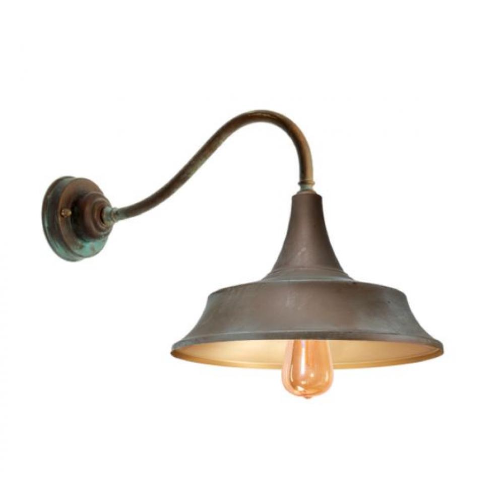 moderna mediteranska sviecka medena lampa osvetlenie rustikalne loft country priemyselny industrialny vidiecky letny dom balaton lameridiana dizajn interierov.jpg